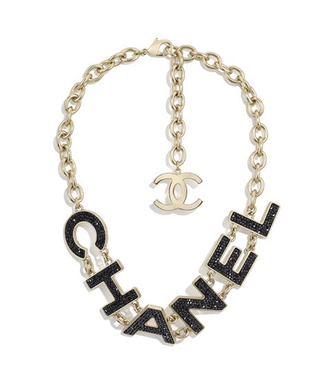 costume chanel classique|Costume jewelry .